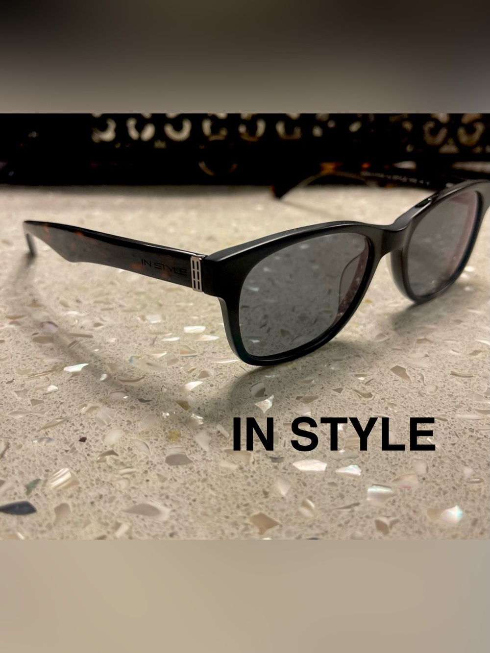 IN STYLE ISH22 Sunglasses